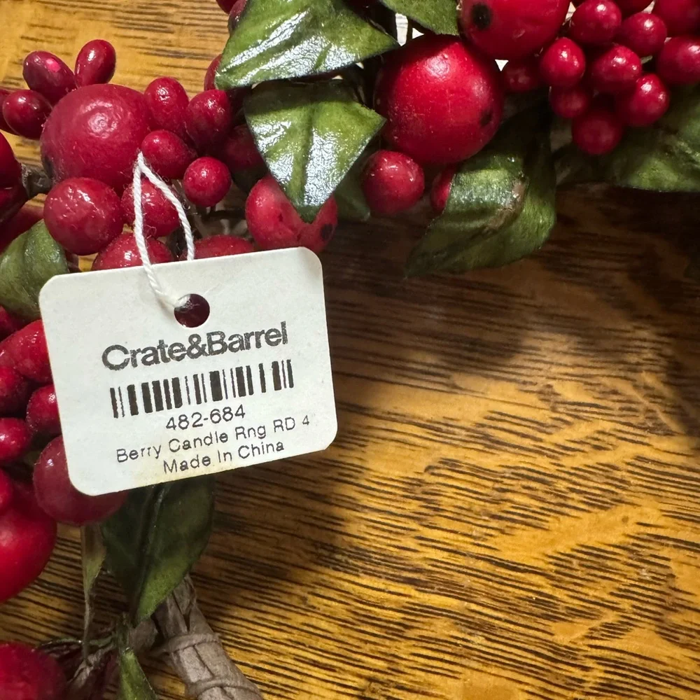 Crate&Barrel 8” Red Berry Holiday Wreath